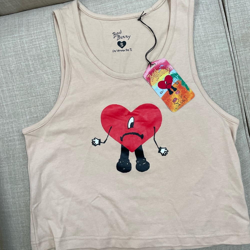 Bad bunny heart crop top size small